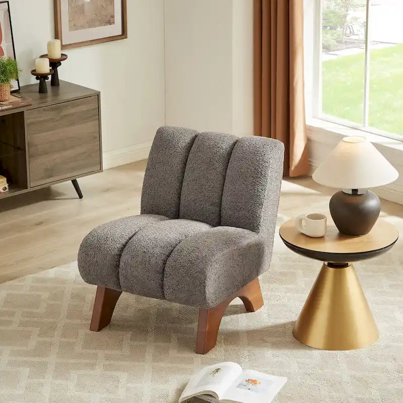 Sillón moderno de madera y tela