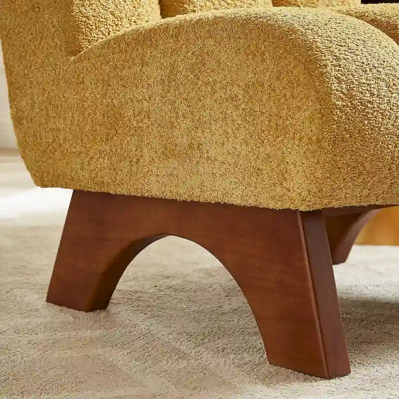 Sillón moderno de madera y tela