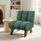 Sillón moderno de madera y tela