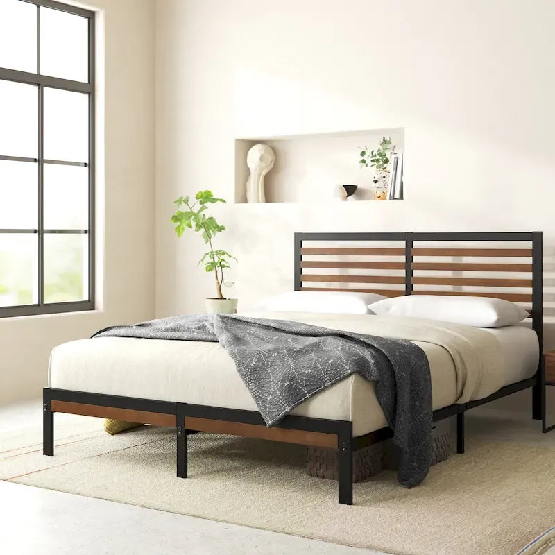 Estructura de cama con plataforma de bambú marrón y metal