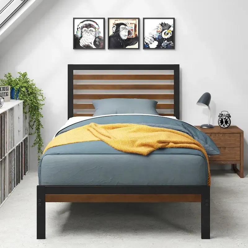 Estructura de cama con plataforma de bambú marrón y metal
