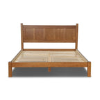 Cama tipo plataforma de paneles de madera maciza