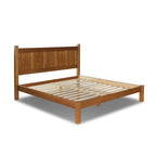 Cama tipo plataforma de paneles de madera maciza