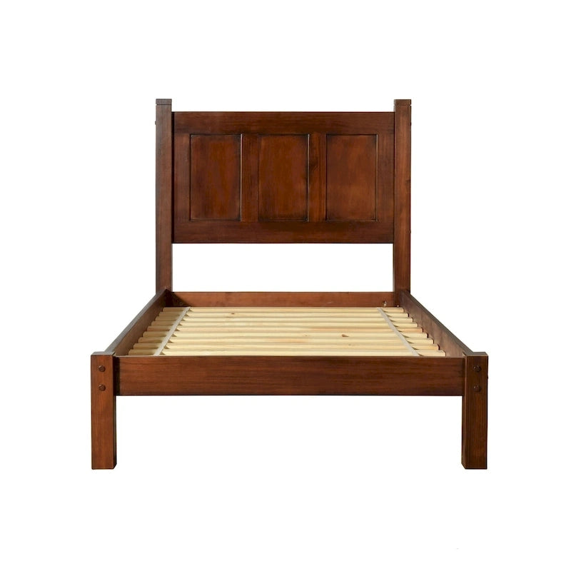 Cama tipo plataforma de paneles de madera maciza