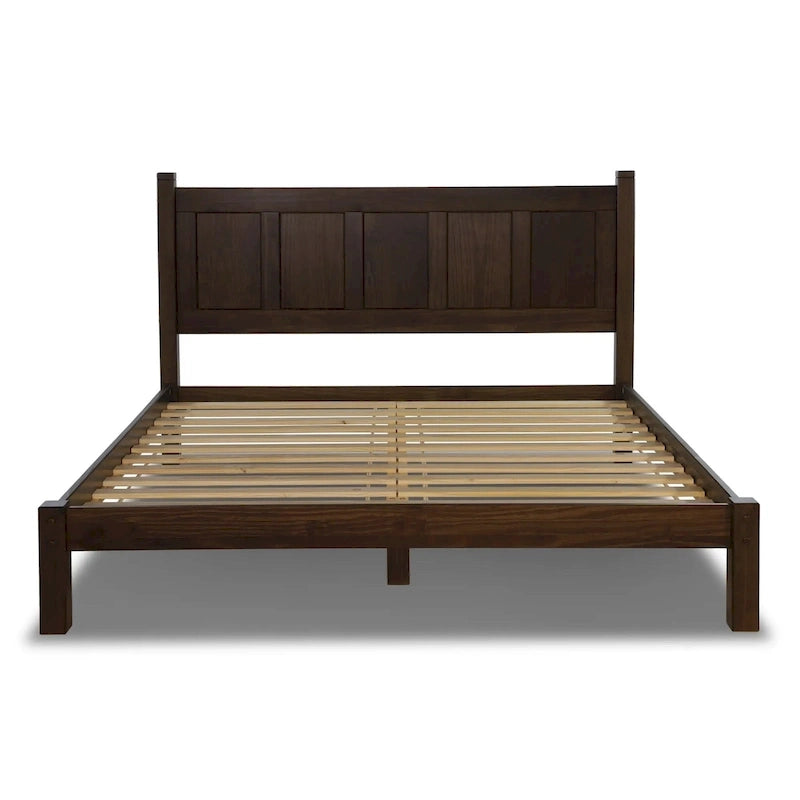Cama tipo plataforma de paneles de madera maciza