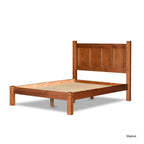 Cama tipo plataforma de paneles de madera maciza