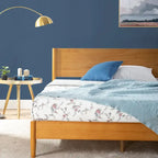Estructura de cama de plataforma de madera de mediados de siglo