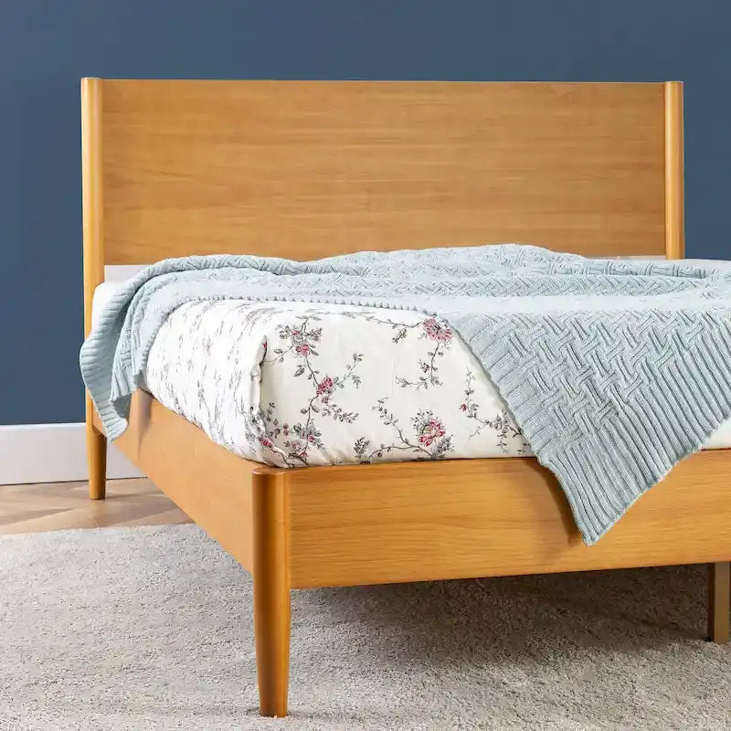 Estructura de cama de plataforma de madera de mediados de siglo